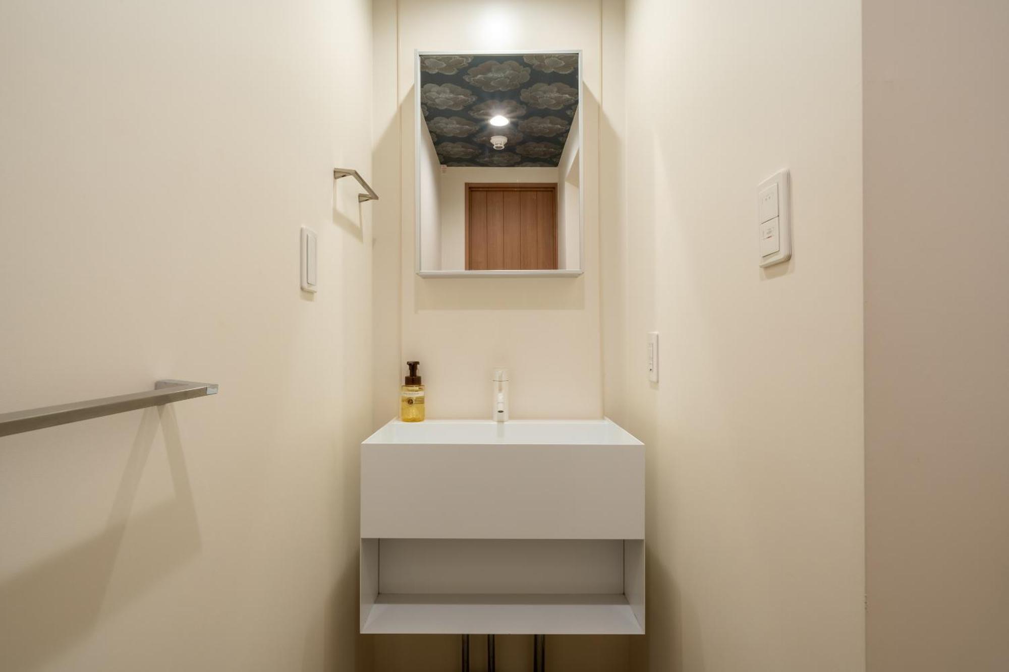 Resi Stay Hachi Inn Киото Екстериор снимка