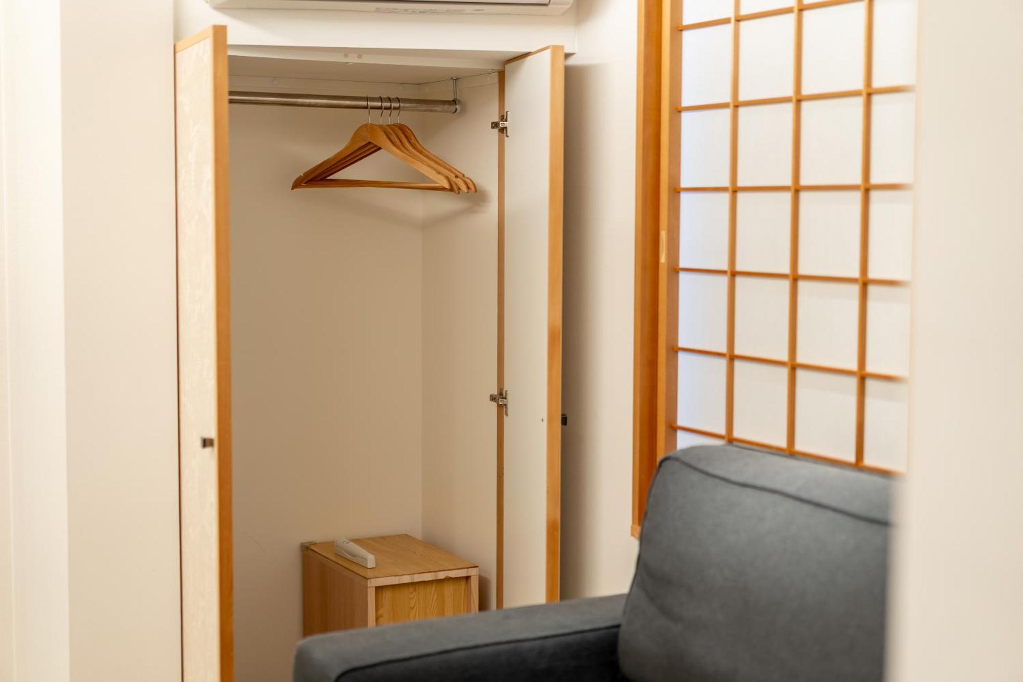 Resi Stay Hachi Inn Киото Екстериор снимка