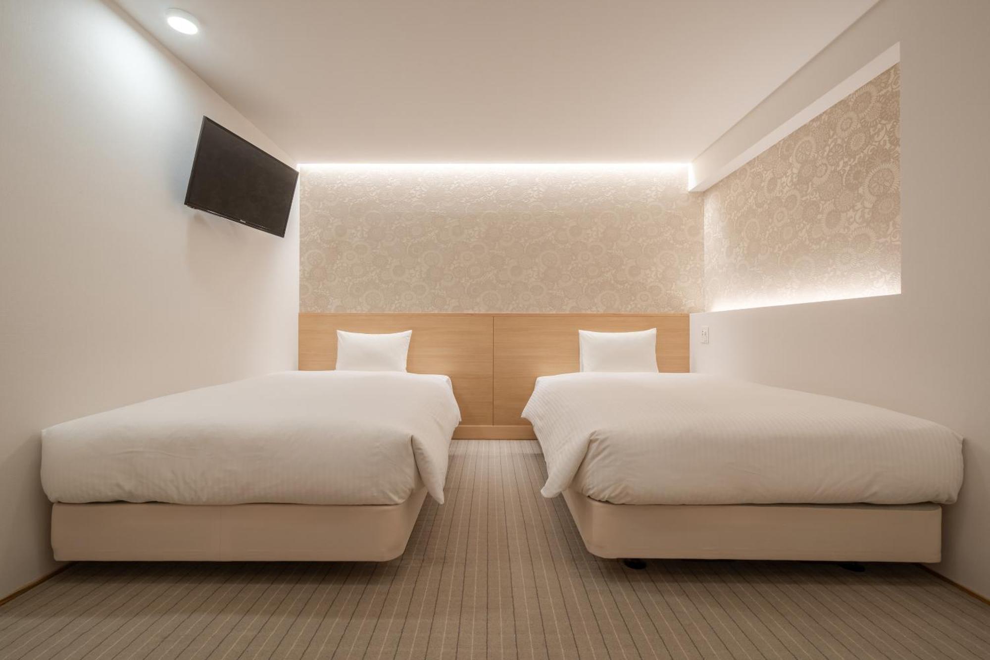 Resi Stay Hachi Inn Киото Екстериор снимка